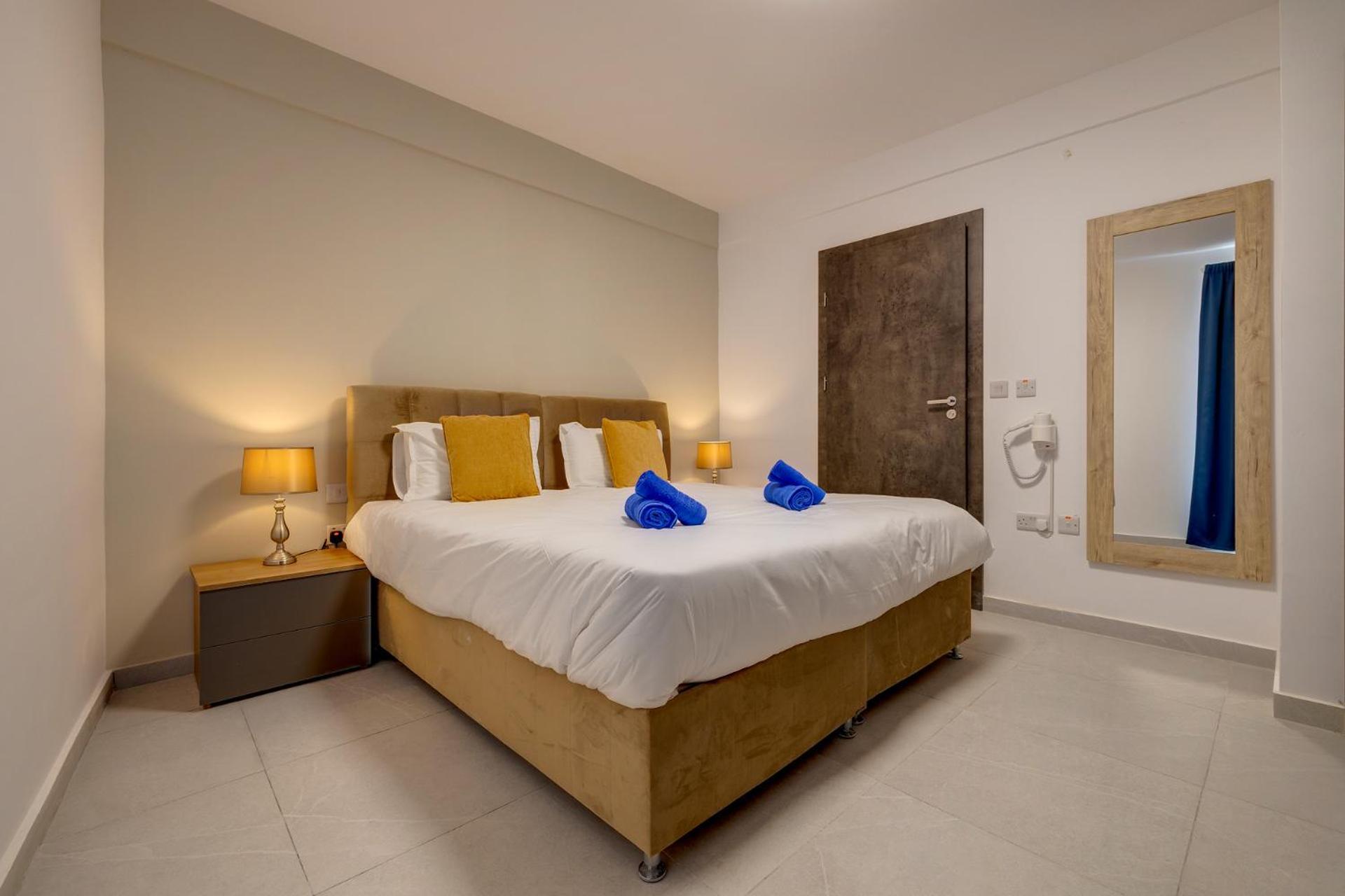 Wave Crest Holiday Apartments San Pawl il-Baħar Zewnętrze zdjęcie
